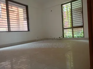 4bdrm Apartment in Gulshan for Rent