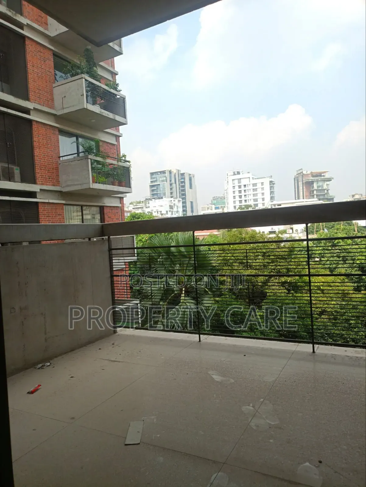 4bdrm Apartment in Gulshan for Rent