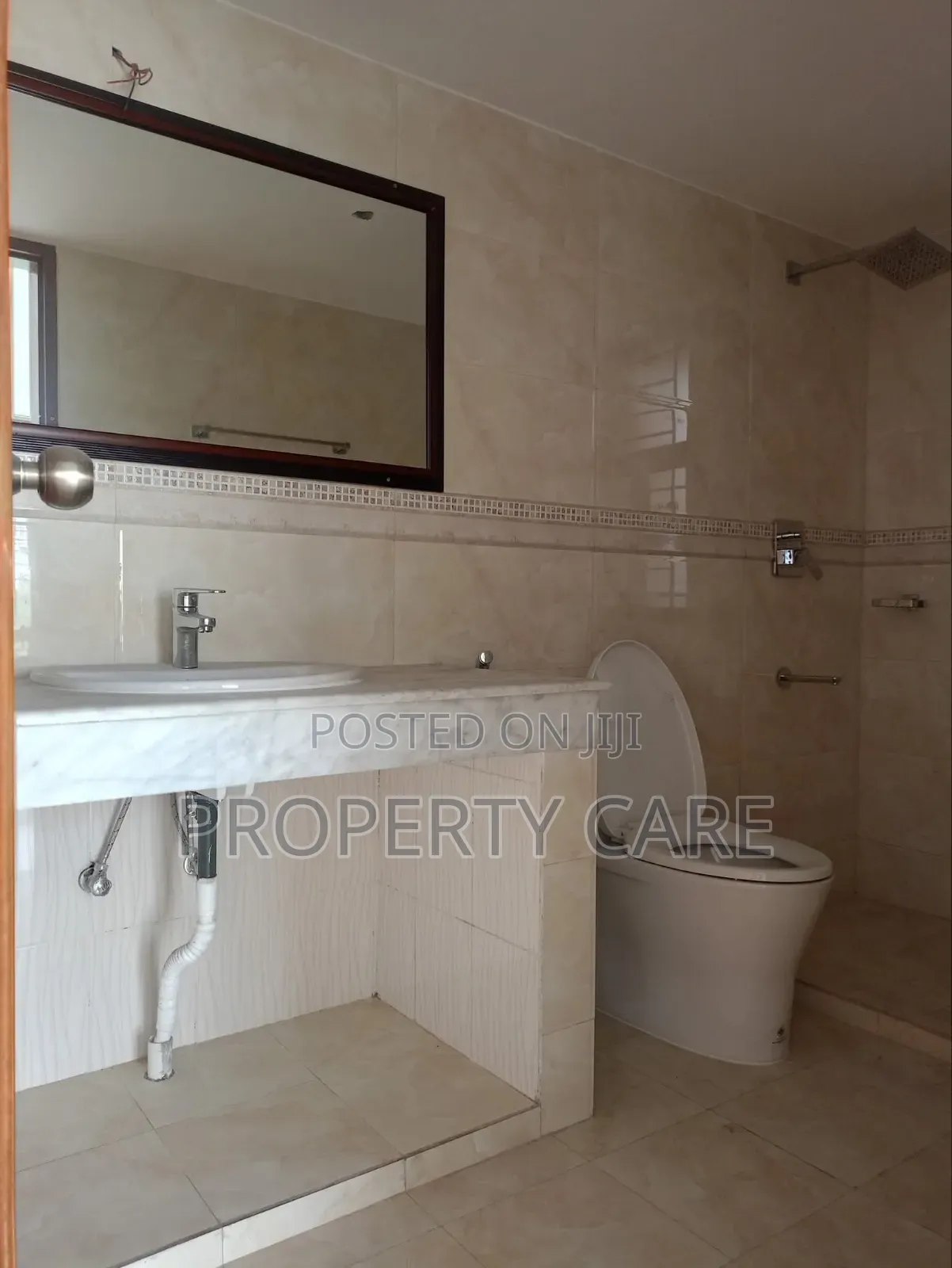 4bdrm Apartment in Gulshan for Rent