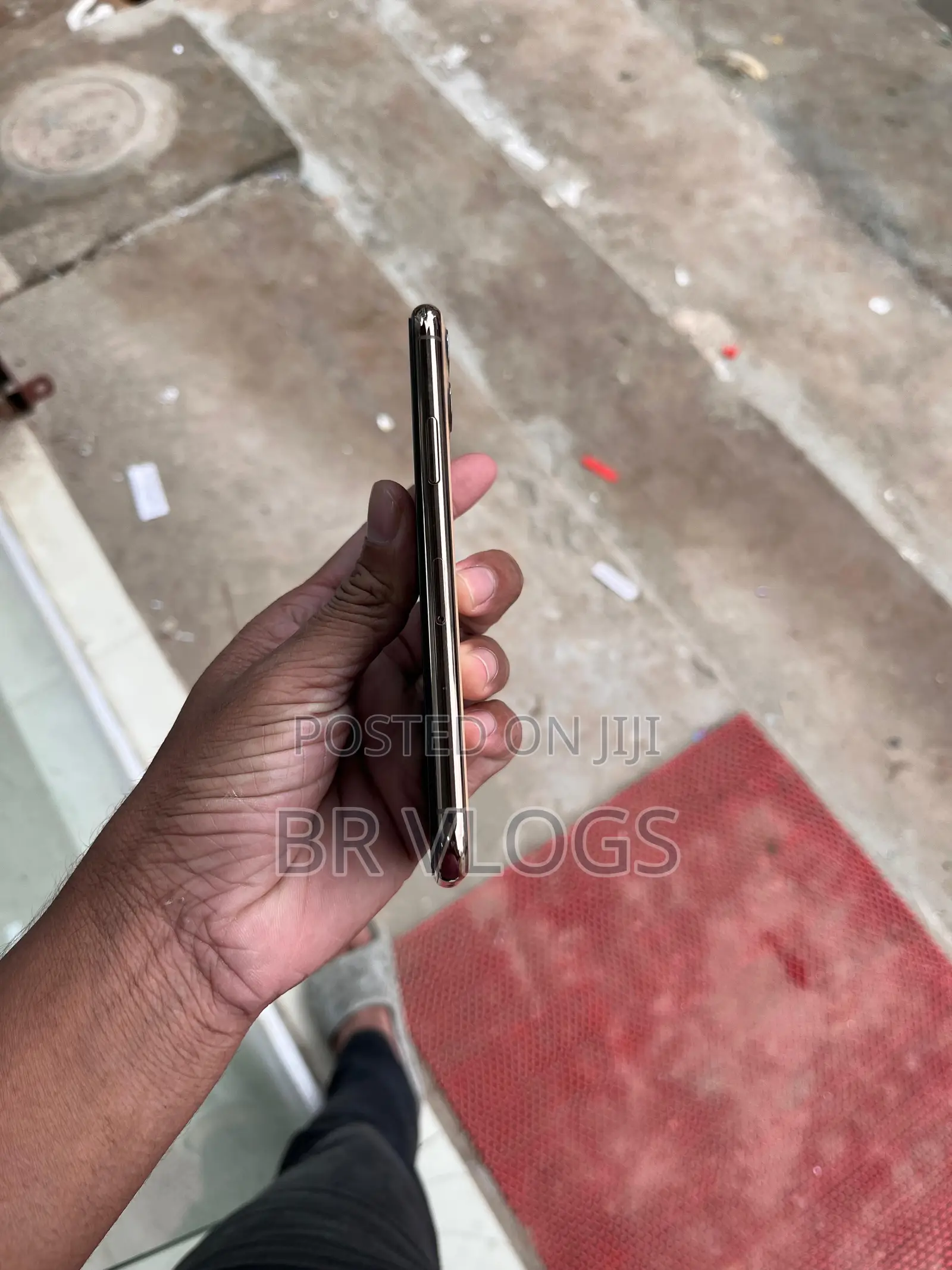 Apple iPhone 11 Pro 64 GB Gold