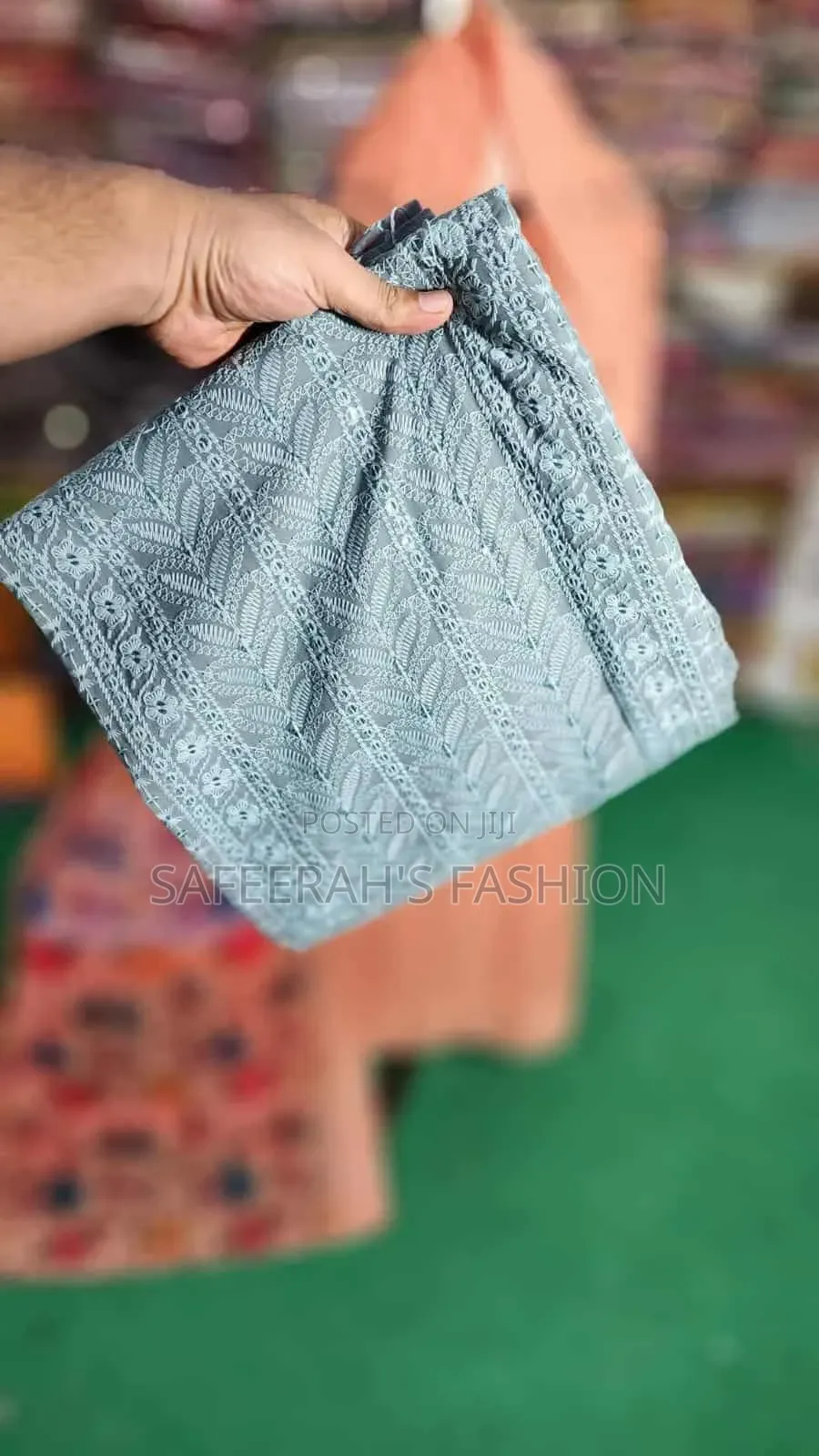 গোল্ড জর্জেট এর উপর সিকোয়েন্সের কাজ করা থ্রি পিস R