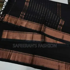 নকশী পাইর শাড়ি ব্লাউজ পিস আছে মায়া