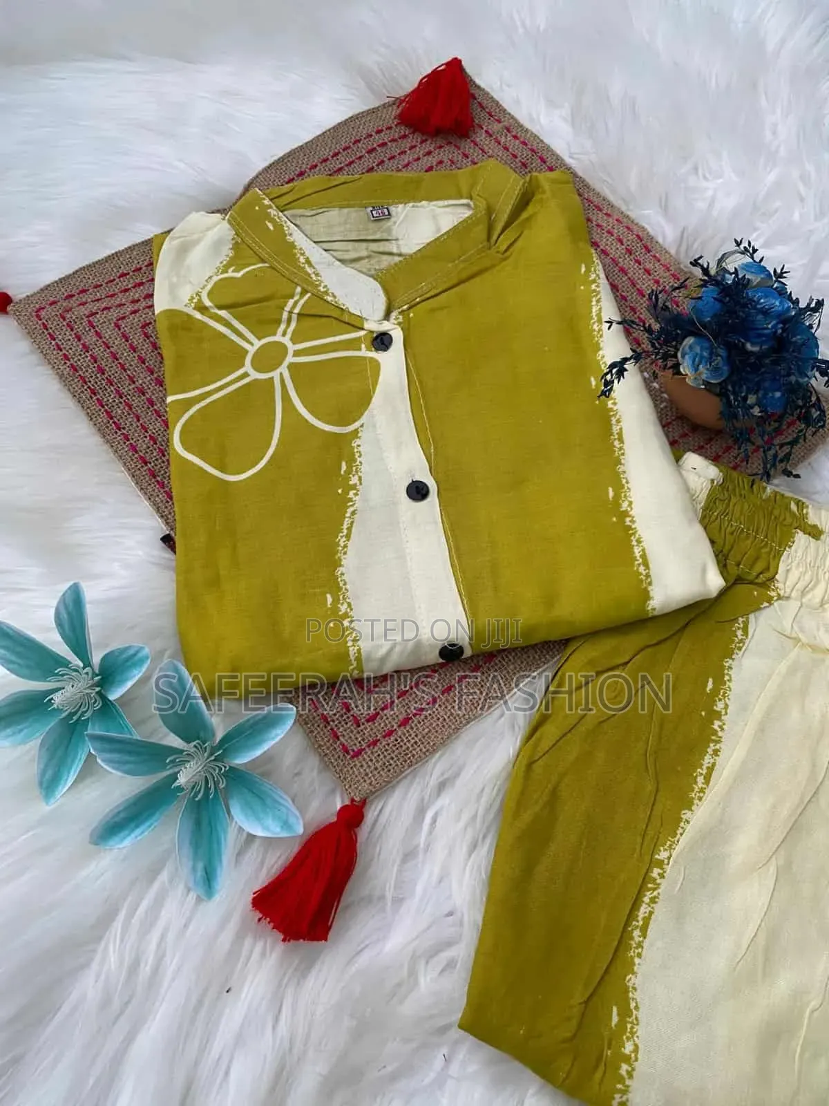 স্ক্রিন প্রিন্ট ২ Pis সেট R