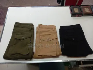 তিন কালার তিনটা ছয় পকেট কার্গো পেন্ট |