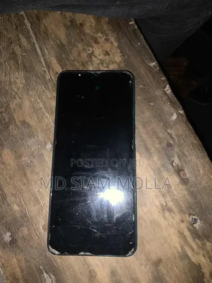 Mobile Phone 64 GB Green