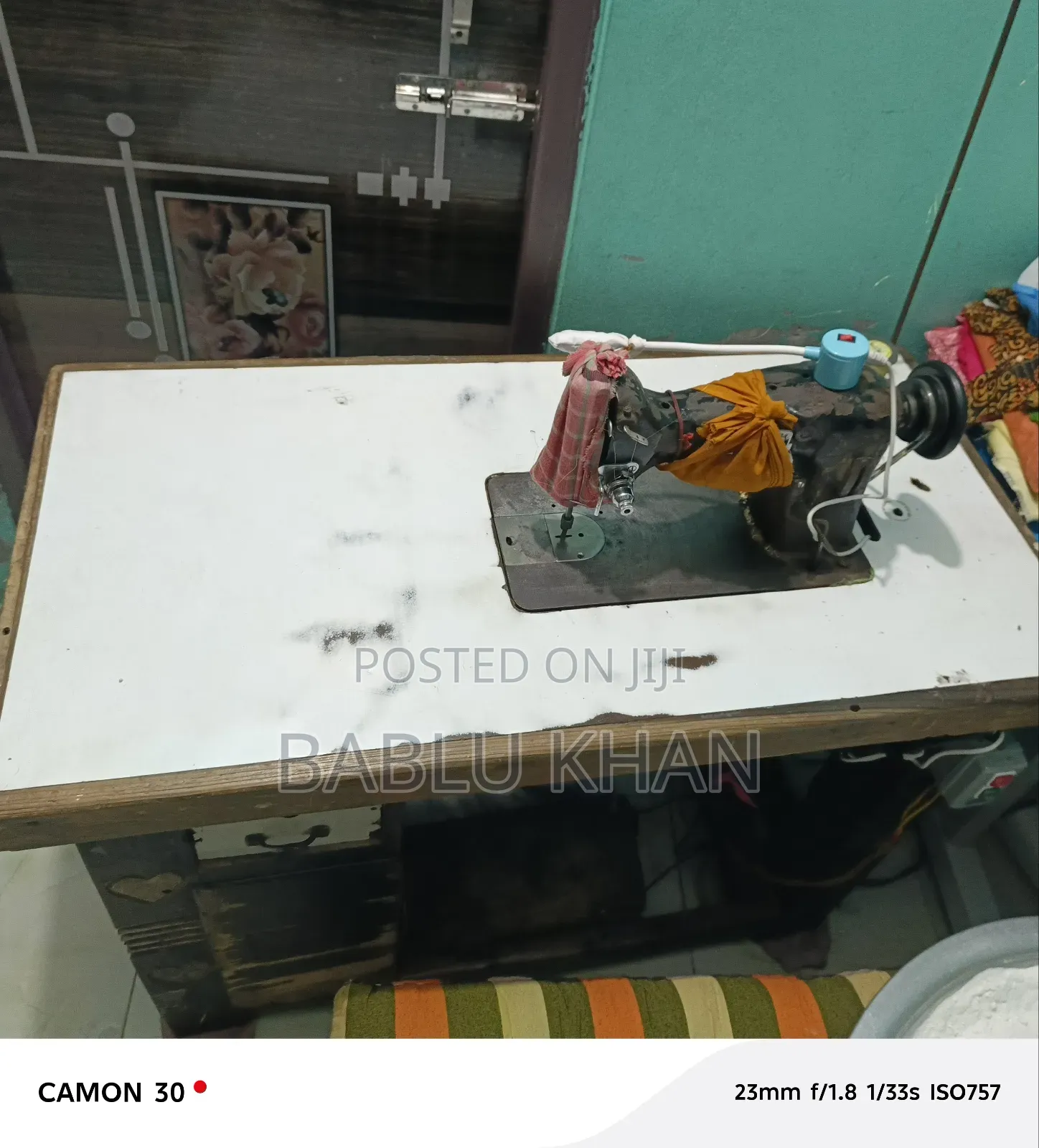 ম্যানুয়াল এম্ব্রয়ডারী মেশিন