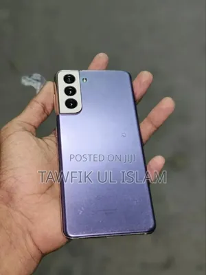 Photo - Samsung Galaxy S21 5G 256 GB Purple