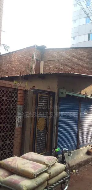 4bdrm House in Uttara for Sale