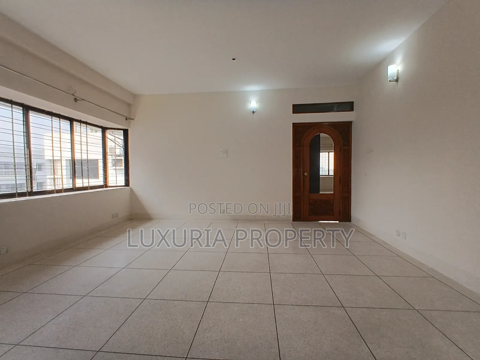 3bdrm Apartment in Gulshan for Rent