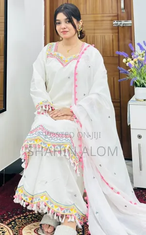 Photo - New Hit Garara Three Piece