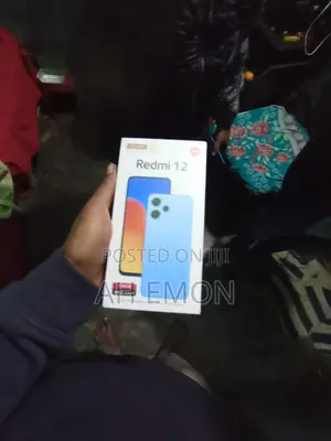 Photo - Xiaomi Redmi 12 128 GB Black