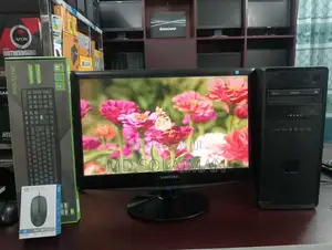 Desktop Computer 4GB Intel Core I7 SSD 128GB