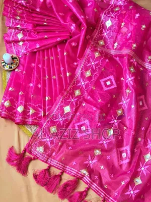 হাফ সিল্ক স্কিন প্রিন্ট এর শাড়ি 
ব্লাউজ পিচ সহ