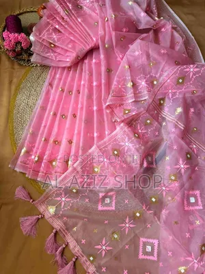 Photo - হাফ সিল্ক স্কিন প্রিন্ট এর শাড়ি 
ব্লাউজ পিচ সহ