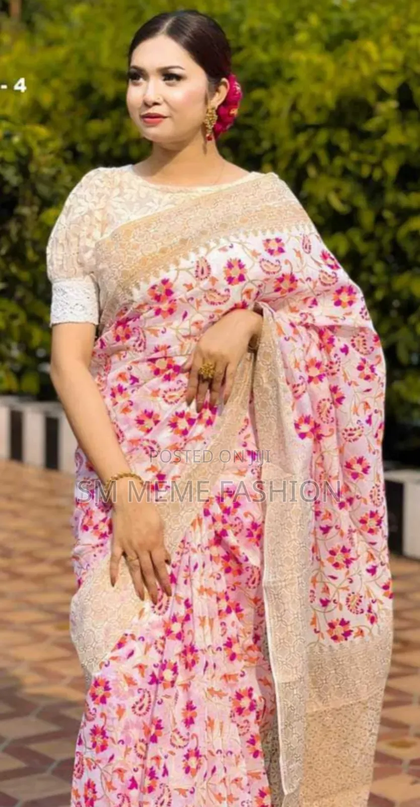 হাফ সিল্ক স্ক্রিন প্রিন্ট শাড়ি