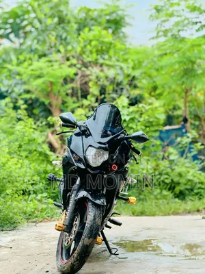 Photo - Suzuki 2019 Black