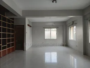 3bdrm Apartment in Banani for Rent
