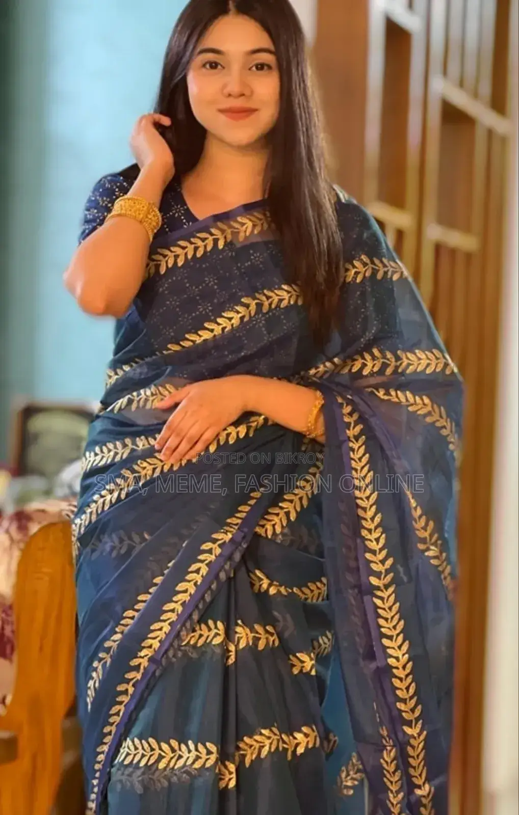 ধুপিয়ান সিল্ক শাড়ী তে ব্লাউজ পিস