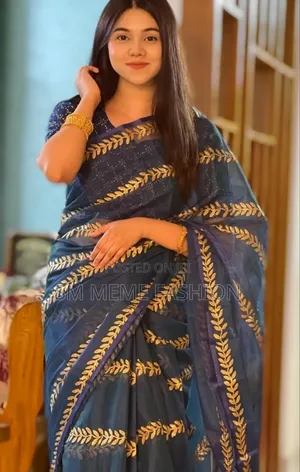 Dhupian Silk Sharee With Blouse Piece