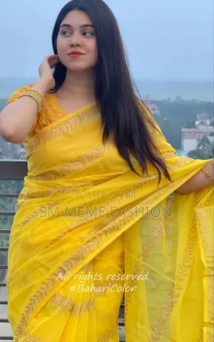 Dhupian Silk Sharee With Blouse Piece