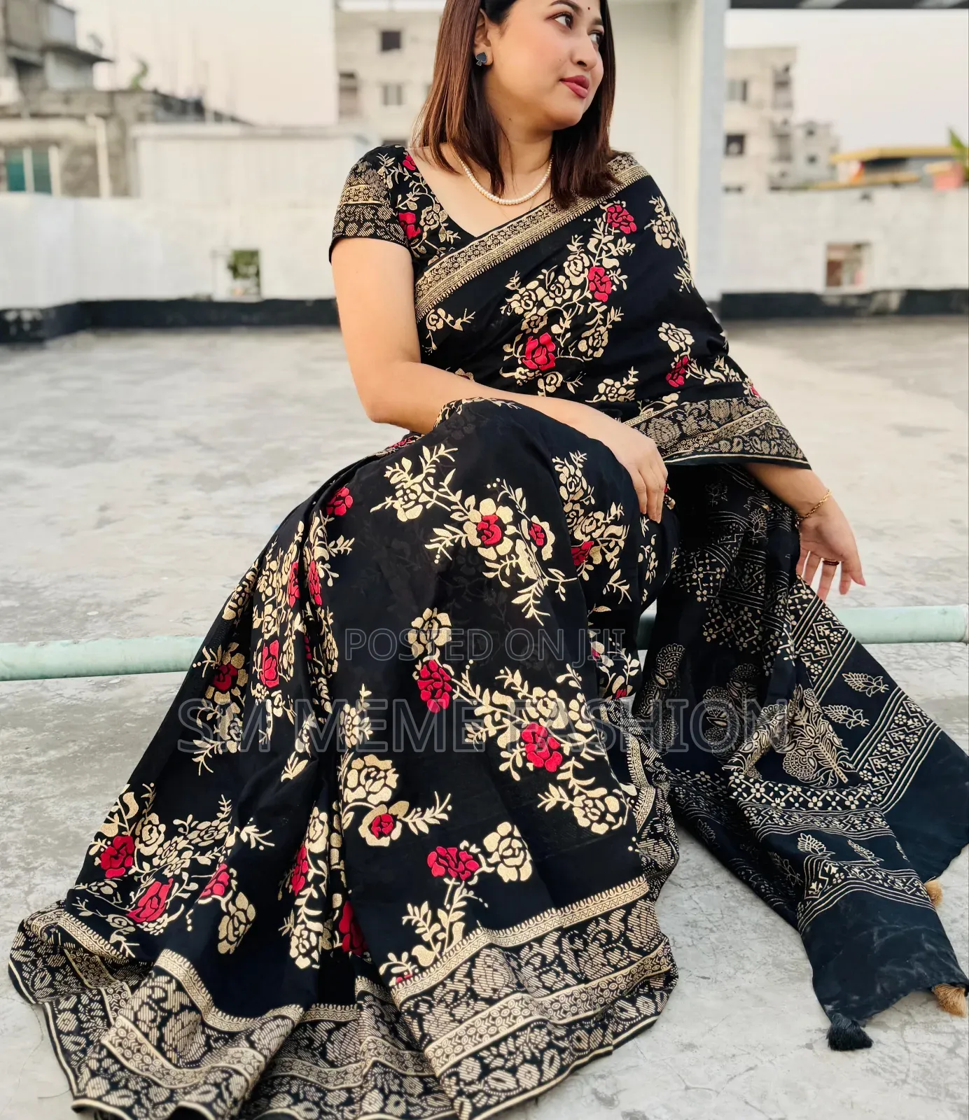 Dhupian Silk Sharee With Blouse Piece