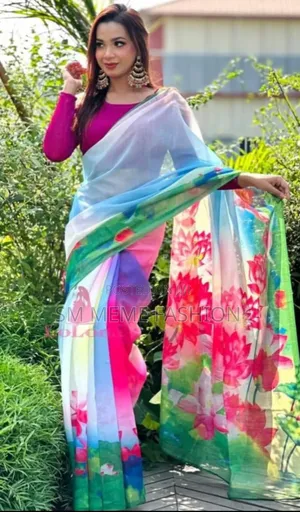 Photo - Half Silk Sharee With Blouse Piece