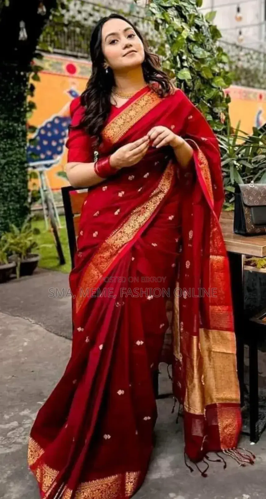 হাফ সিল্ক শাড়ী উইথ ব্লাউজ পিস