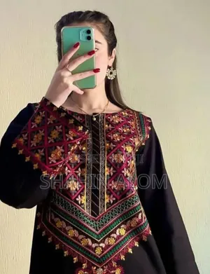 Photo - এলিগেন্ট ব্ল্যাক এম্বুডারি ২ পিস 