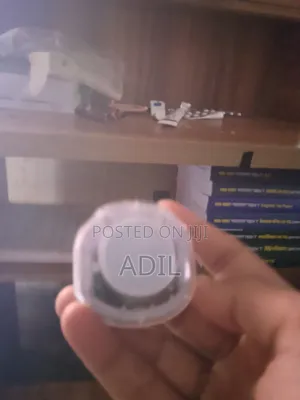 Photo - TWS Bluetooth 5.2