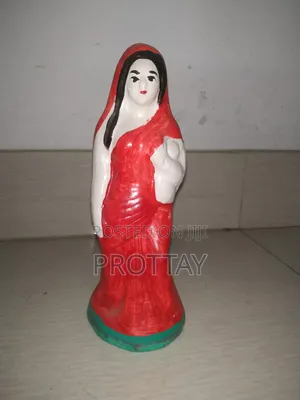 Photo - Showpiece iPhone 13 Pro