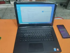 Laptop Dell Inspiron 15 3592 6GB Intel Core I3 SSD 256GB