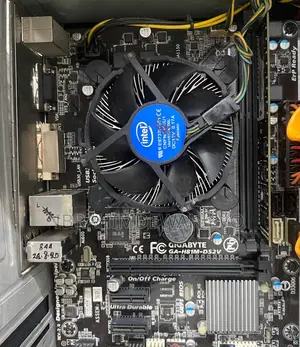 Desktop Computer Asus 4GB Intel Core I3 SSD 128GB