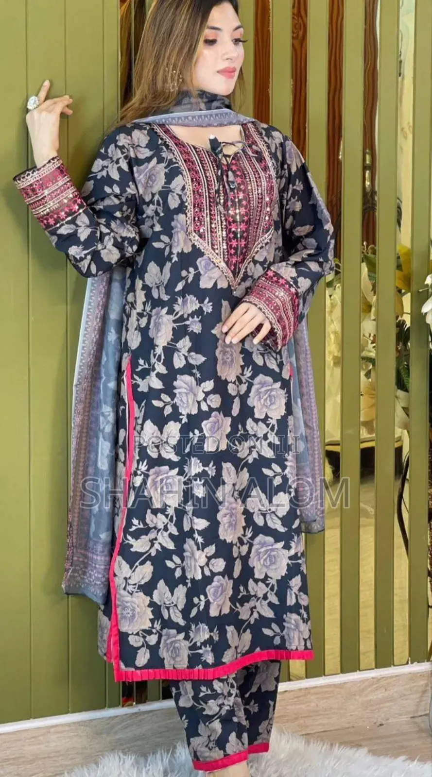 রেডিমেড থ্রি পিস