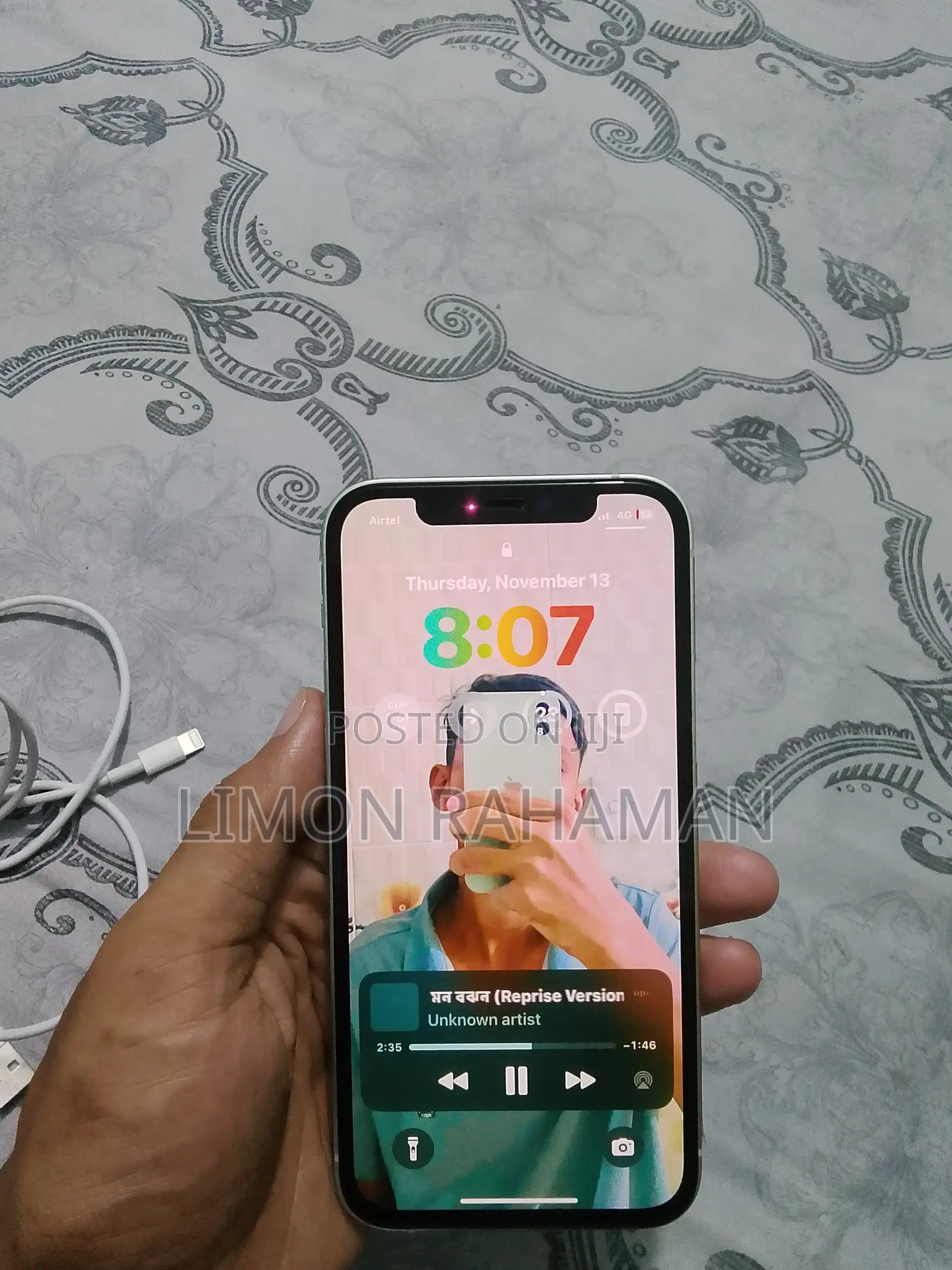 New Apple iPhone 12 256 GB Yellow