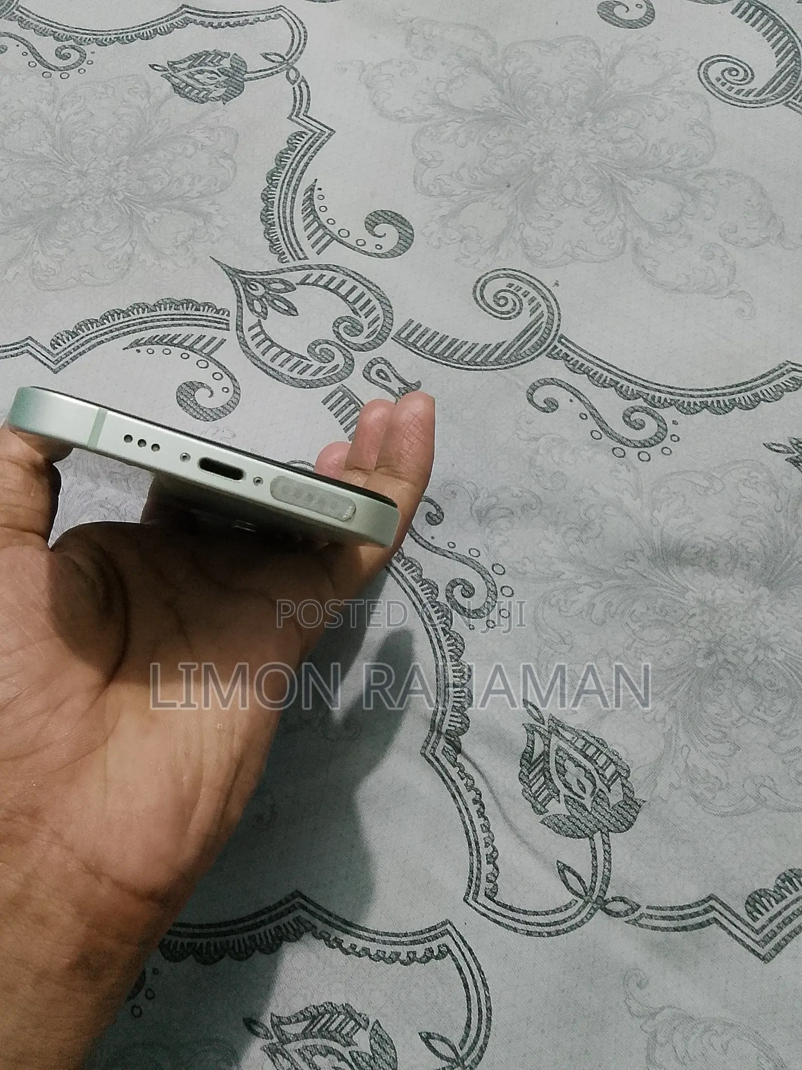 New Apple iPhone 12 256 GB Yellow