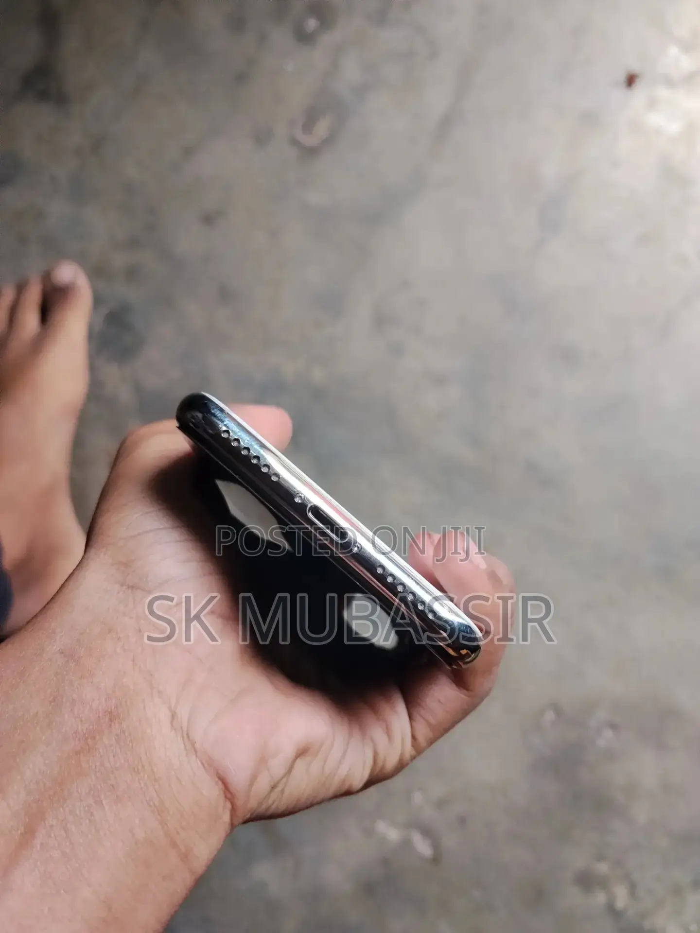 Apple iPhone X 64 GB White