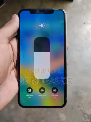 Apple iPhone X 64 GB White