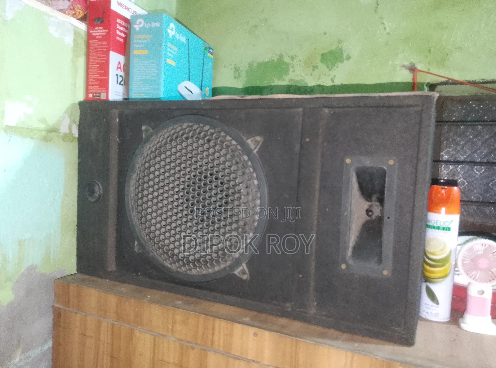 ১২" JBL ভালো কোয়ালিটির সাউন্ড বক্স,বাকি তথ্যের জন্য কথা বলবেন 