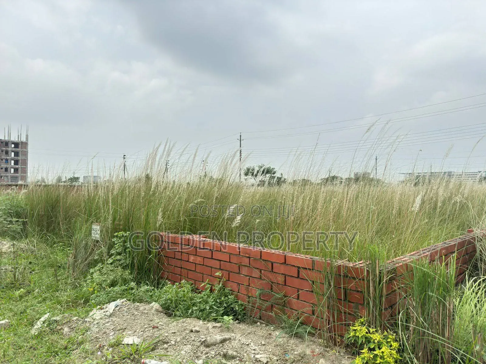 বসুন্ধরা পি ব্লকে ফাস্ট পার্ট (৩) কাঠা প্লট বিক্রয়