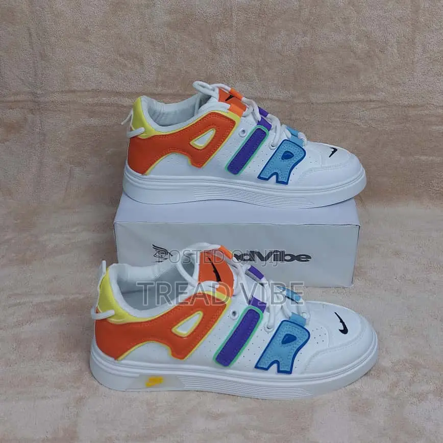 New 2026 Collection Sneaker Sports Shoes Treadvibe 208