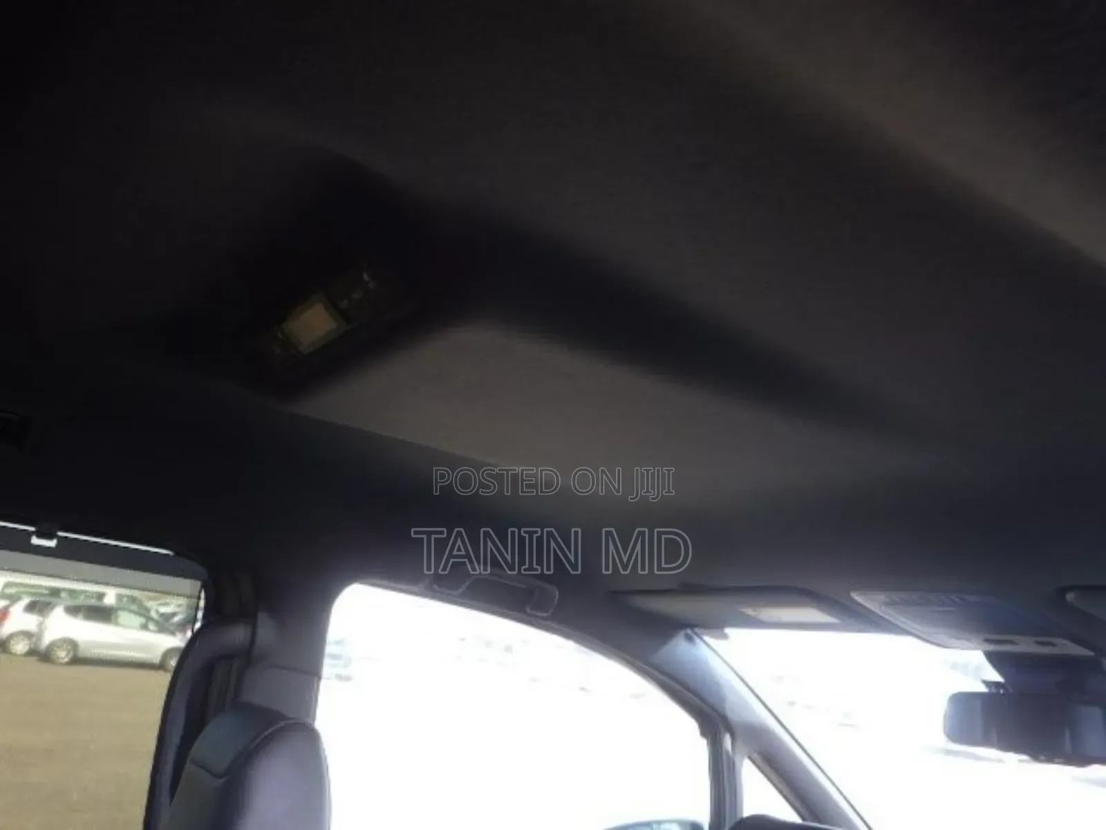 Toyota Esquire 2020 Purple