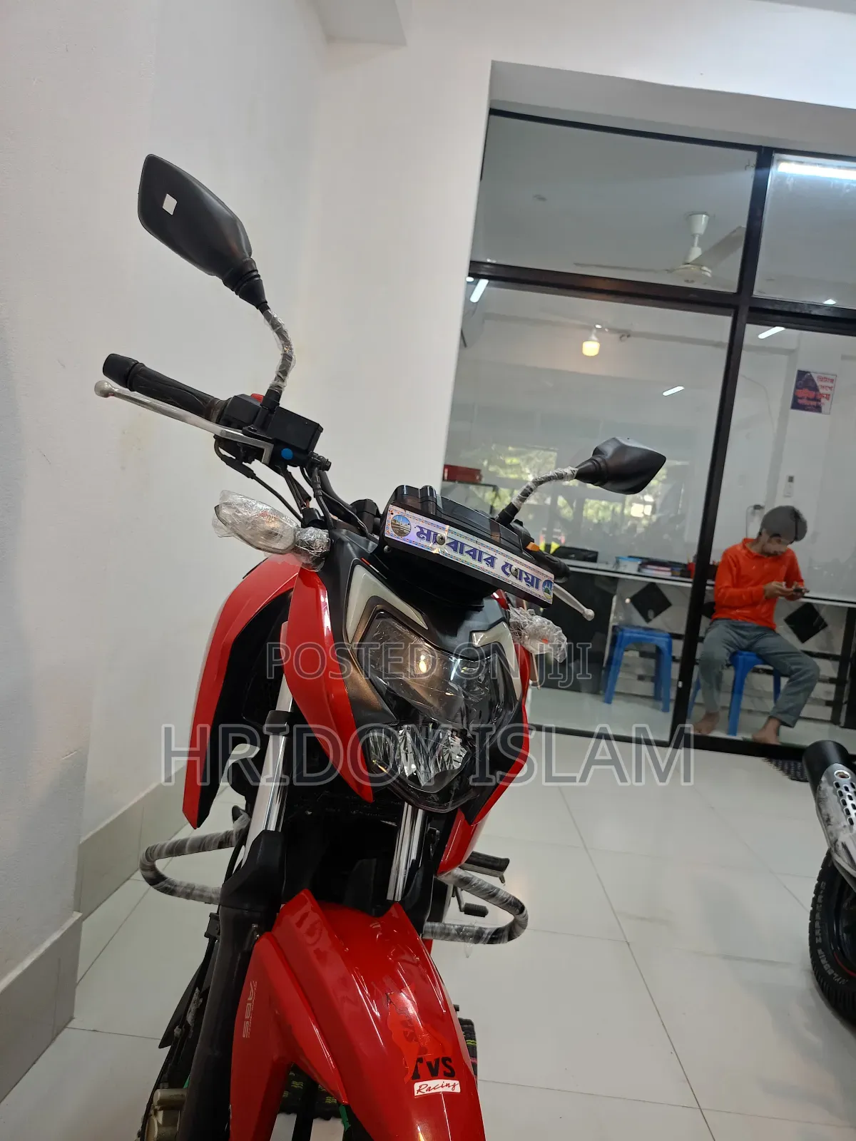 TVS Apache 160 4V 2022 Red