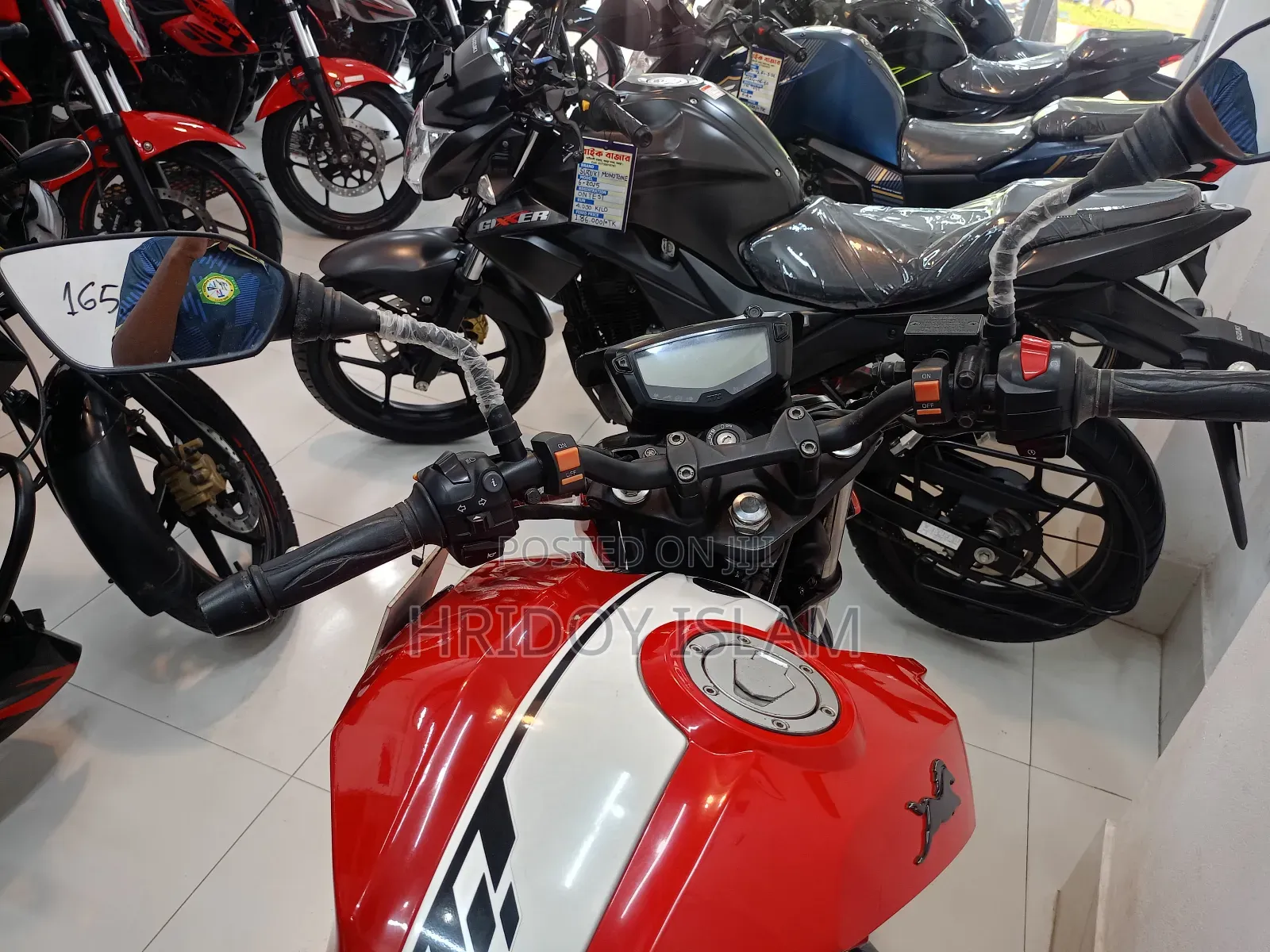 TVS Apache 160 4V 2022 Red