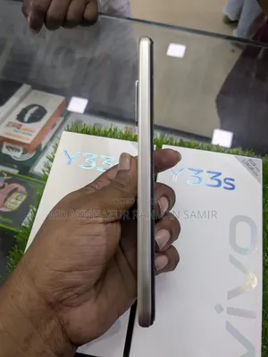 Vivo Y33s 128 GB Black