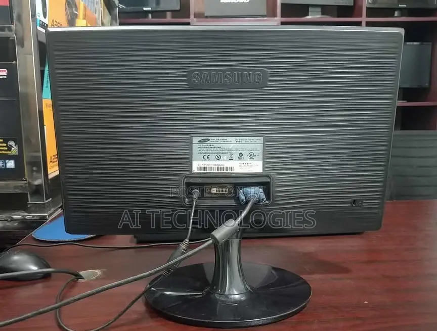 Samsung 19" Hd+ Led Monitor – Stylish Look Smooth Performance