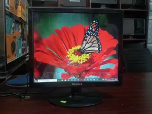 Photo - Esonic 17" Hd Led Monitor – Crystal Clear Display