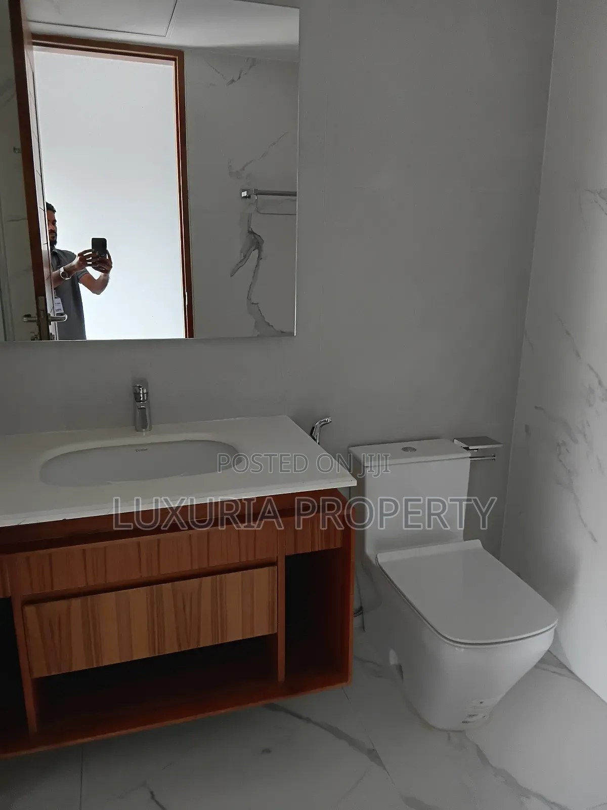 3bdrm Apartment in Gulshan for Rent