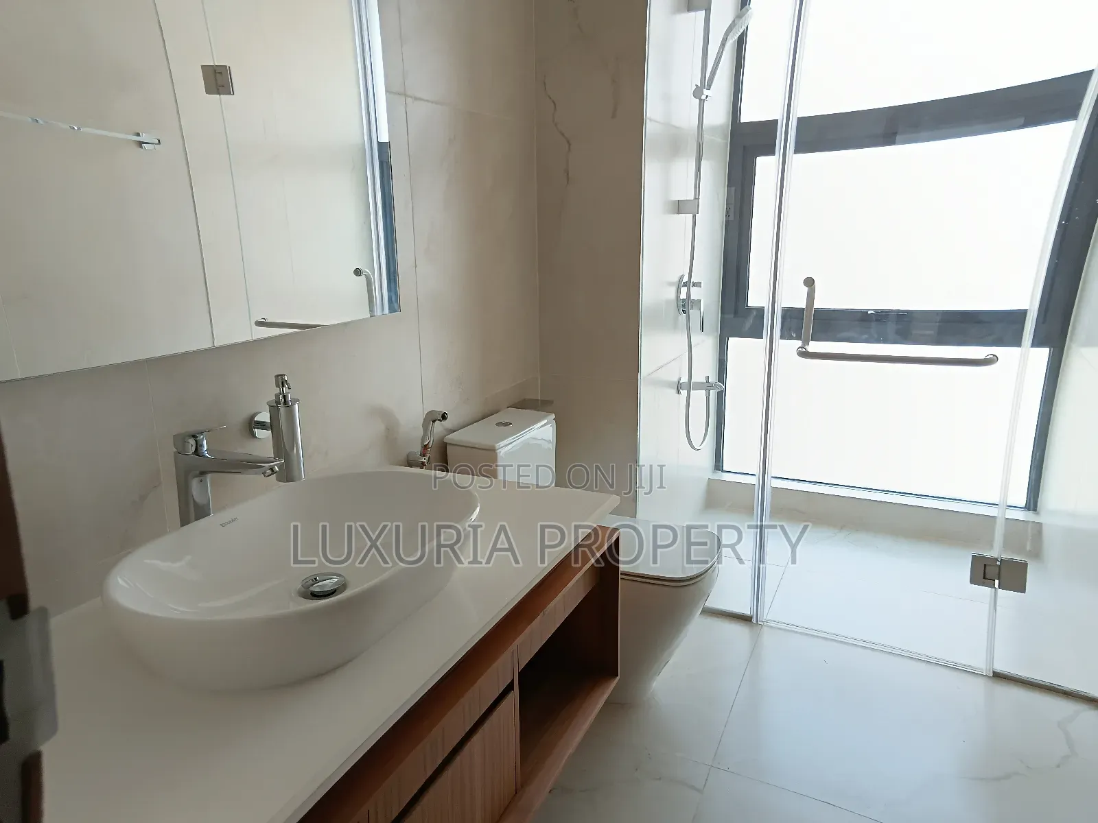 3bdrm Apartment in Gulshan for Rent