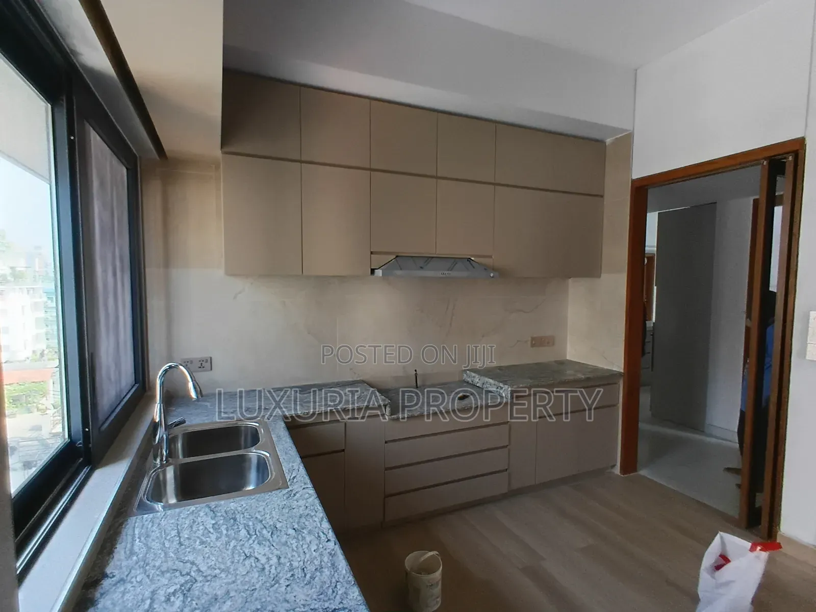 3bdrm Apartment in Gulshan for Rent