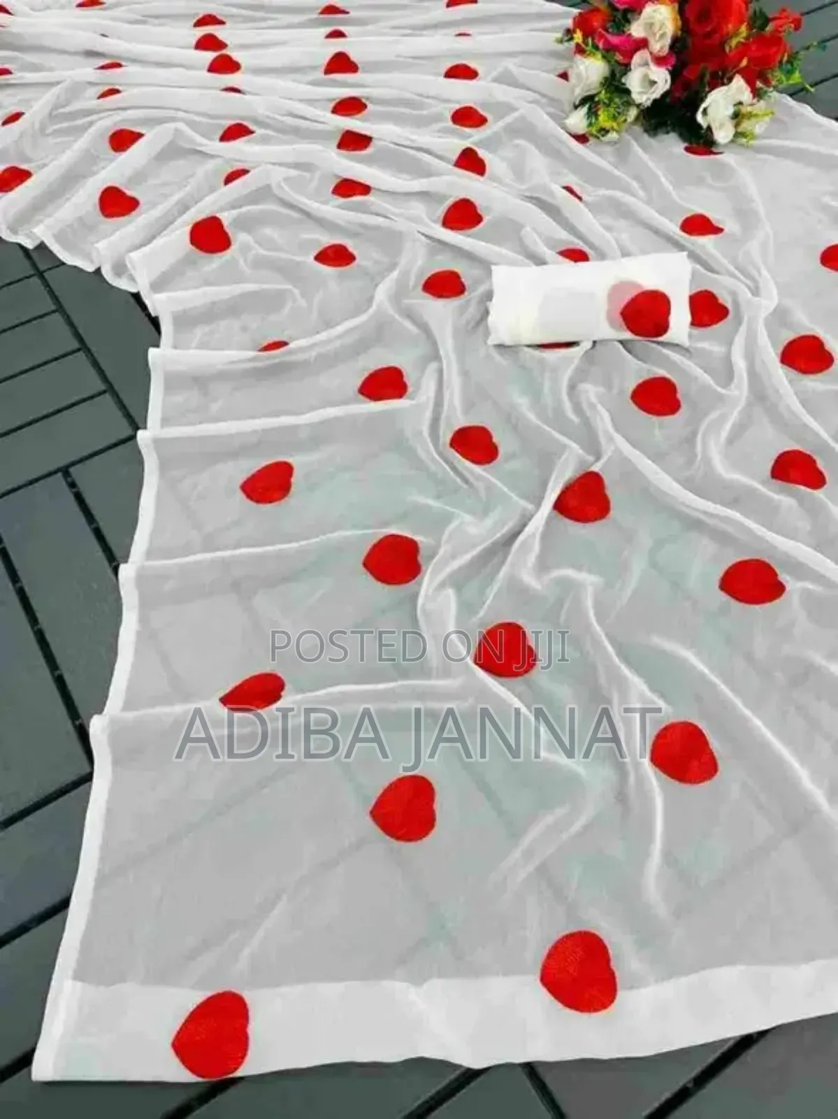 Georgette Sharee 
*Saree*